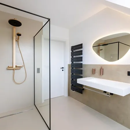 Apartment Bergtraum - New York 5 By Aa Homes *
